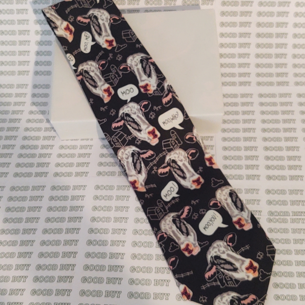 COW MOO TIE
